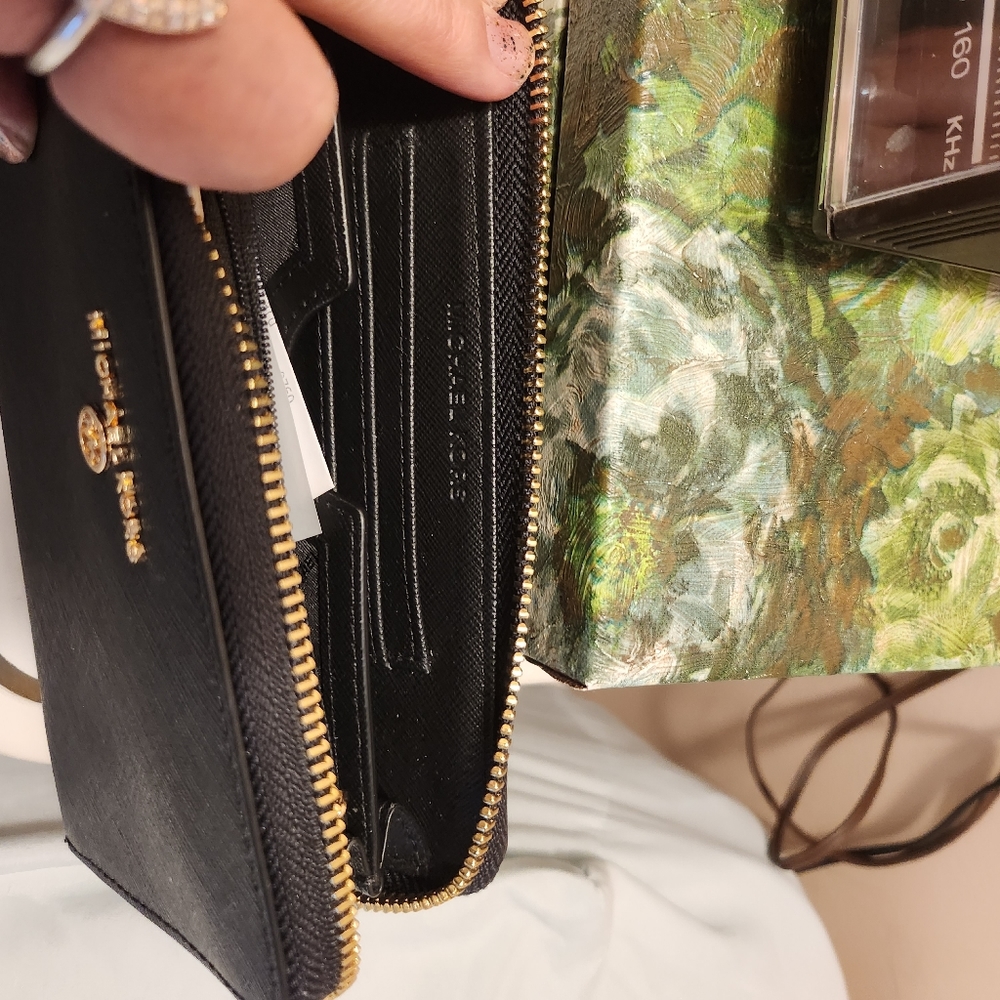 MK black wallet